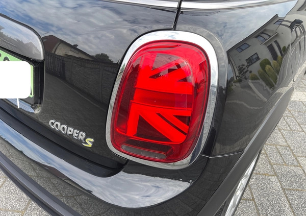 MINI Cooper cena 88558 przebieg: 13000, rok produkcji 2021 z Częstochowa małe 704